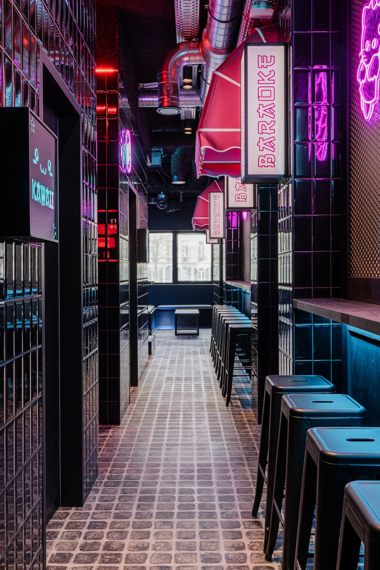 2 Inrichting Baraoke karaokebar