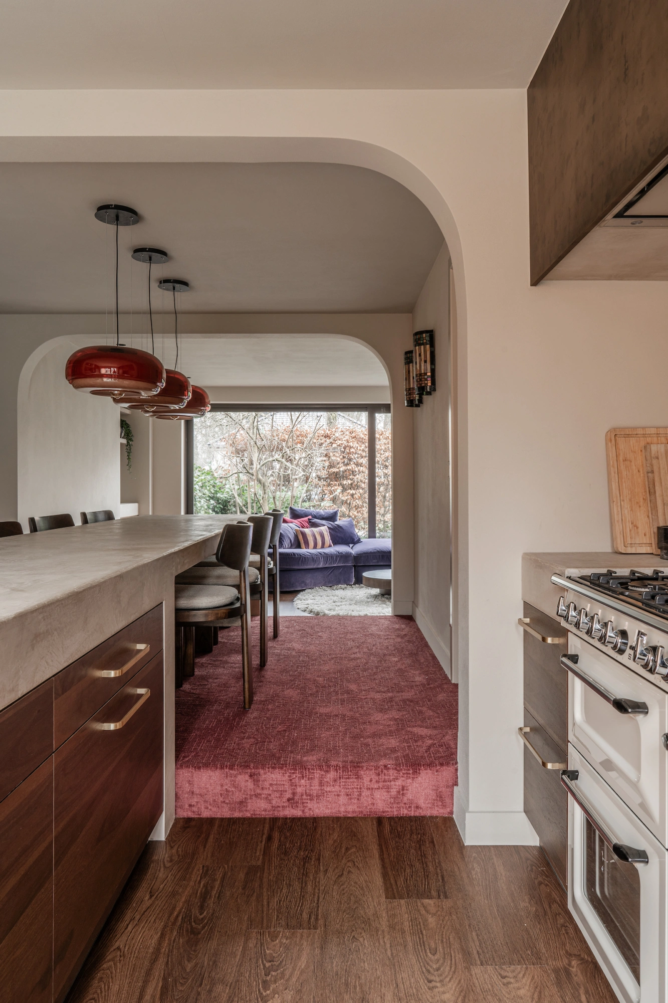 2 Roze tapijtvloer retro interieur